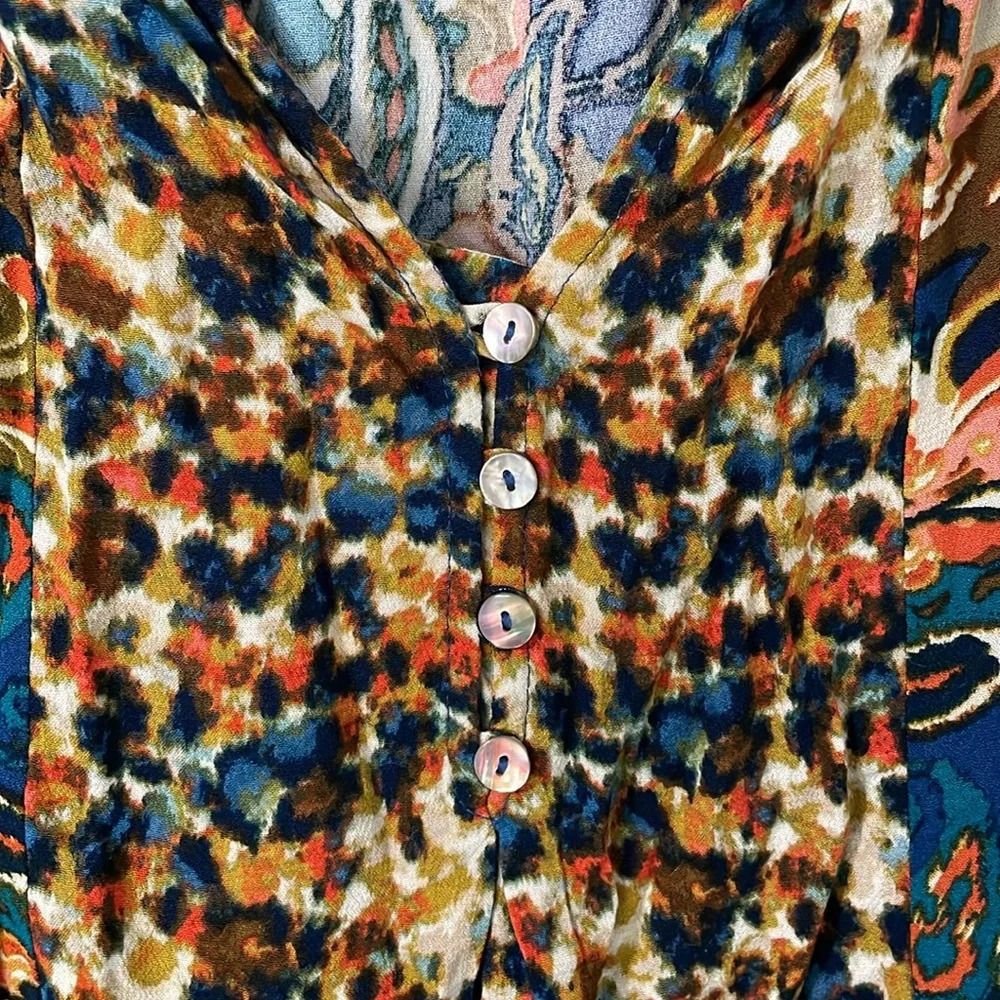 💰Figueroa & Flower colorful v neck stintch 3/4 sleeves shirt size large - Picture 3 of 8